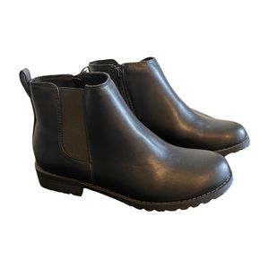 Chelsea Boots